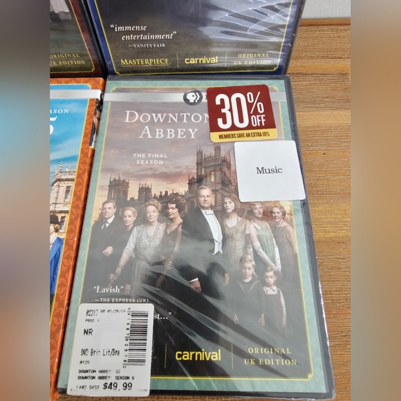 NEW SEALED DOWNTON ABBEY Complete  6 Seasons - Picture 9 of 9